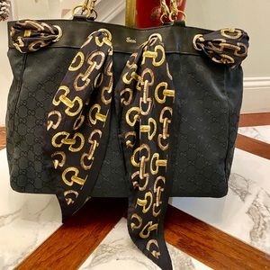 Stunning Gucci Positano tote bag